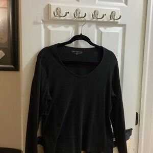 Ann Taylor Elegant Black V-Neck Long Sleeve Top